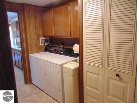 759 Norton Gibbs Dr, Ithaca, MI 48847 photo 13