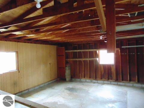 759 Norton Gibbs Dr, Ithaca, MI 48847 photo 11