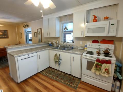 4207 Anne St, Au Gres, MI 48703 photo 9