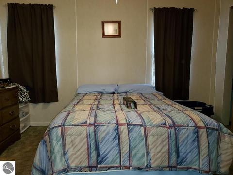 3520 E River Rd, Mount Pleasant, MI 48858 photo 11