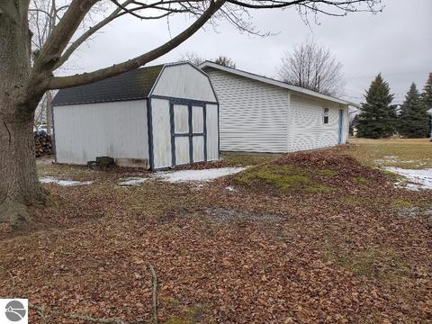 3520 E River Rd, Mount Pleasant, MI 48858 photo 26