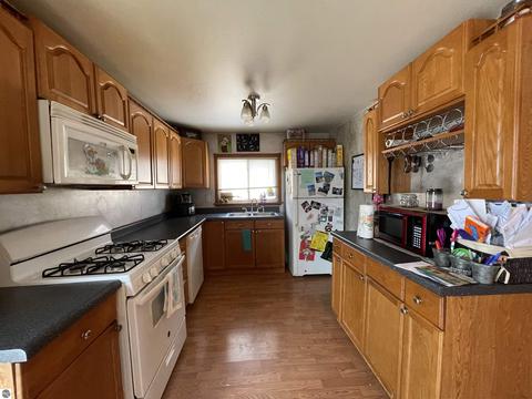 701 Maple, Clare, MI 48617 photo 19
