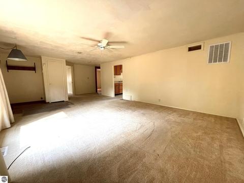 8057 E Baseline Rd, Mount Pleasant, MI 48858 photo 10