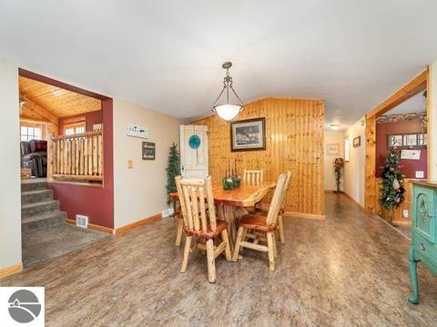 260 N Duffield Rd, Sumner, MI 48889 photo 11