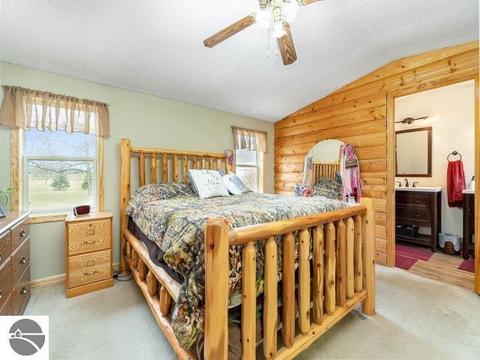 260 N Duffield Rd, Sumner, MI 48889 photo 22