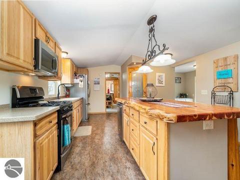 260 N Duffield Rd, Sumner, MI 48889 photo 13