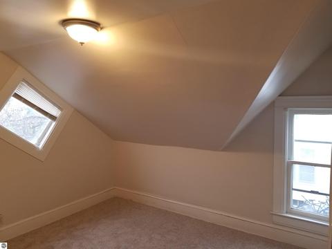 230 E North St, Ithaca, MI 48847 photo 21