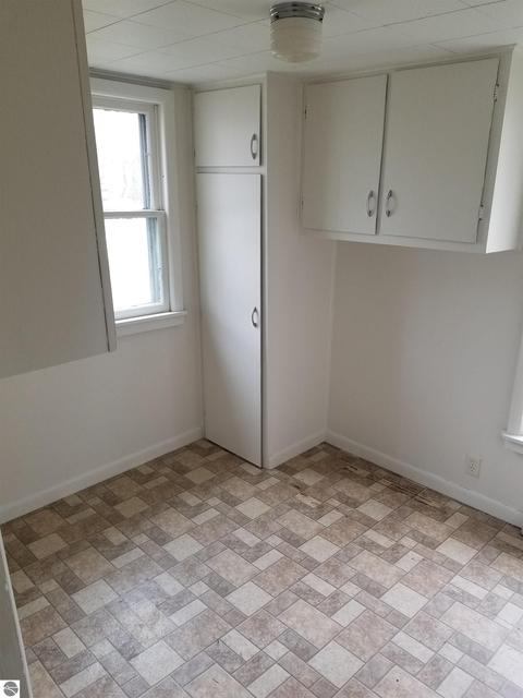 230 E North St, Ithaca, MI 48847 photo 14