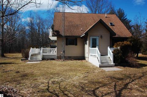 4620 E Sugar River Rd, Alger, MI 48610 photo 7