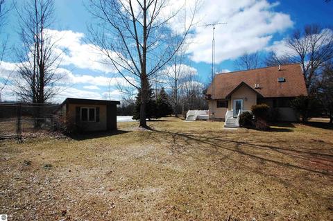 4620 E Sugar River Rd, Alger, MI 48610 photo 6