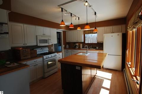 4620 E Sugar River Rd, Alger, MI 48610 photo 18