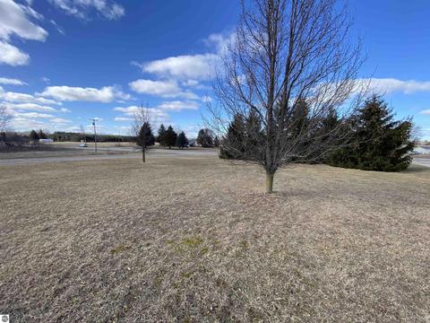 4603 M-61, Gladwin, MI 48624 photo 19
