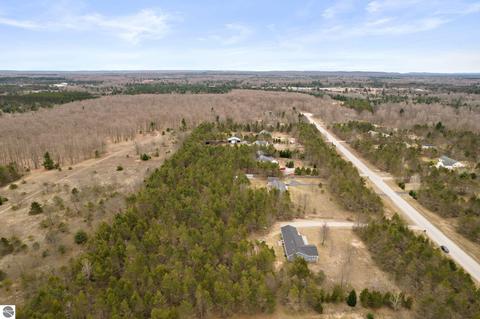 2851 Mohawk Trce, Interlochen, MI 49643 photo 48