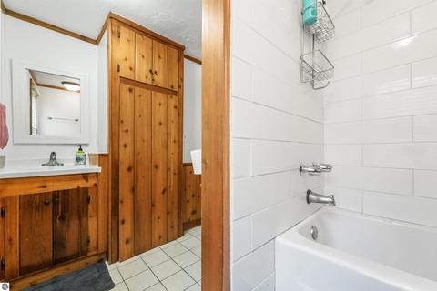 951 E Sugar Bay Ln, Cedar, MI 49621 photo 17