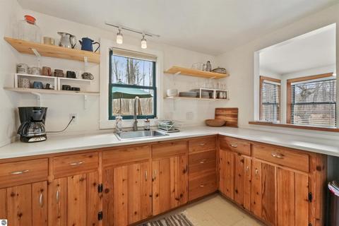951 E Sugar Bay Ln, Cedar, MI 49621 photo 13