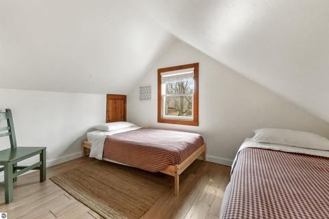 951 E Sugar Bay Ln, Cedar, MI 49621 photo 29