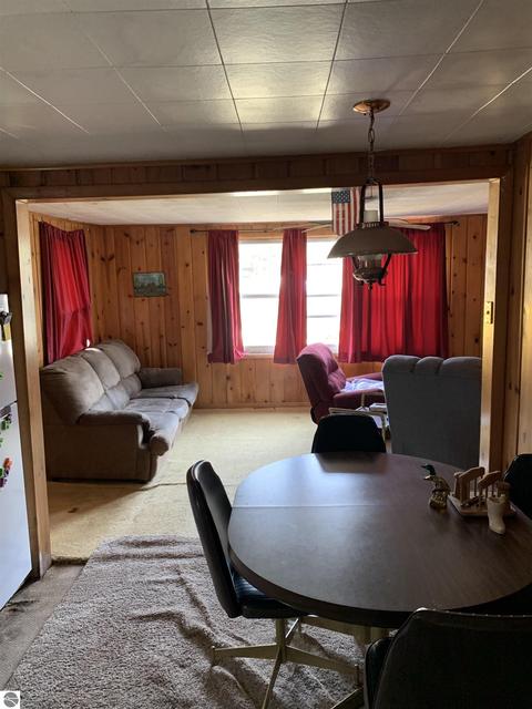 841 Pine St, Harrison, MI 48625 photo 8