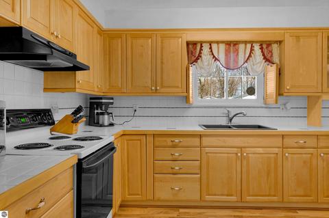 410 North St, Ithaca, MI 48847 photo 31