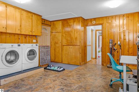410 North St, Ithaca, MI 48847 photo 38
