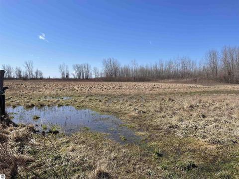 2386 Erickson Rd, Pinconning, MI 48650 photo 21