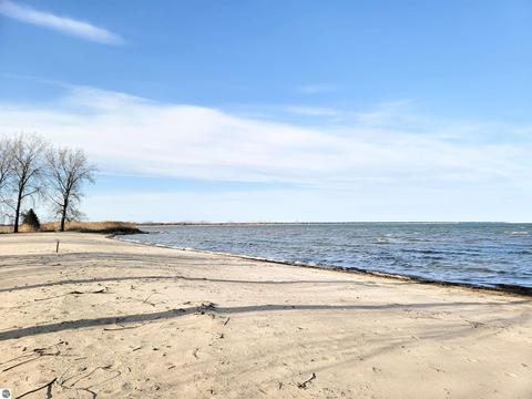 2515 S Rumsey Rd, Au Gres, MI 48703 photo 2