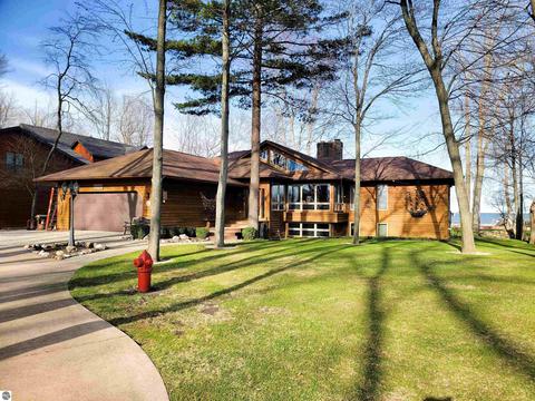 2515 S Rumsey Rd, Au Gres, MI 48703 photo 1