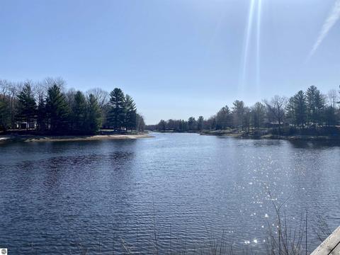 4150 Pine Dr, Gladwin, MI 48624 photo 11