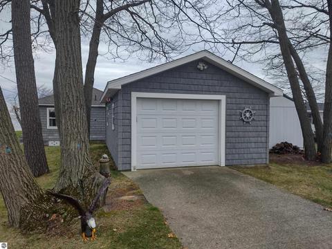 3778 E Michigan Ave, Au Gres, MI 48703 photo 3