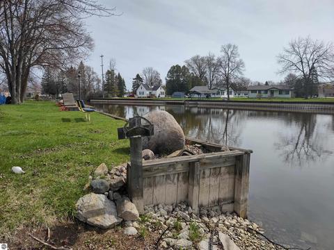 513 Detroit St, Au Gres, MI 48703 photo 9