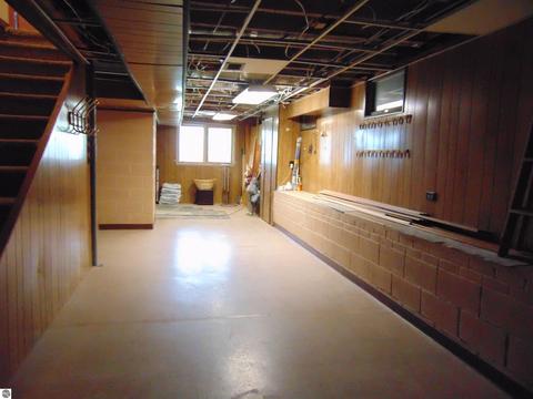 321 W Center St, Ithaca, MI 48847 photo 34