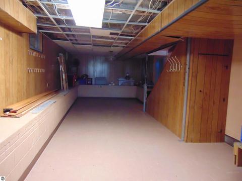 321 W Center St, Ithaca, MI 48847 photo 33