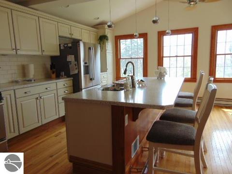 321 W Center St, Ithaca, MI 48847 photo 13