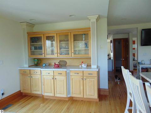 321 W Center St, Ithaca, MI 48847 photo 28