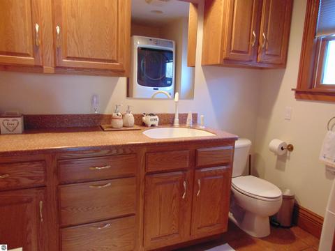 321 W Center St, Ithaca, MI 48847 photo 31