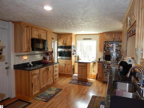 5126 Ziemer Rd, Gladwin, MI 48624 photo 7