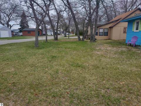 4945 E Center St, Au Gres, MI 48703 photo 7