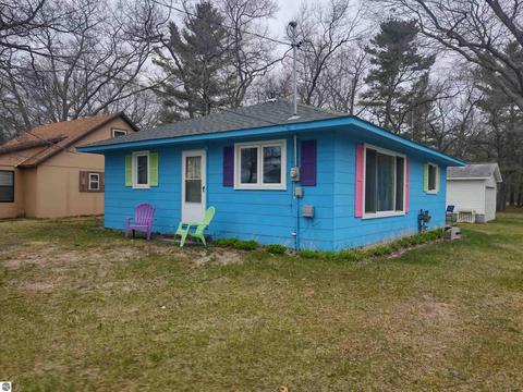 4945 E Center St, Au Gres, MI 48703 photo 3