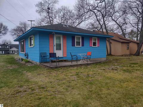 4945 E Center St, Au Gres, MI 48703 photo 2