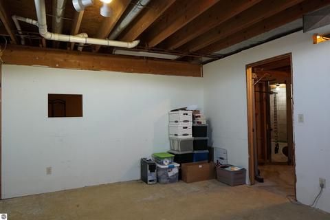 1095 E Walton Rd, Shepherd, MI 48883 photo 16
