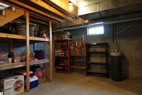 1095 E Walton Rd, Shepherd, MI 48883 photo 15