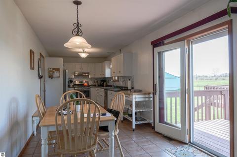 1095 E Walton Rd, Shepherd, MI 48883 photo 7