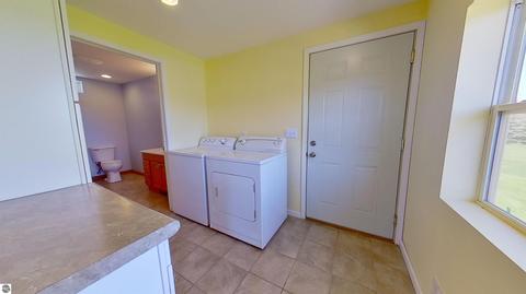 9682 S Wise Rd, Shepherd, MI 48883 photo 16