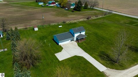 9682 S Wise Rd, Shepherd, MI 48883 photo 28