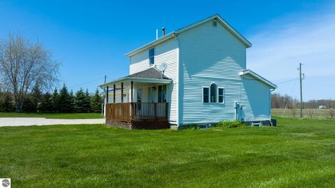 9682 S Wise Rd, Shepherd, MI 48883 photo 3