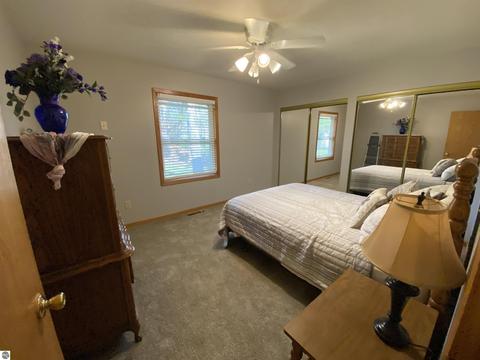 806 N Riv, Gladwin, MI 48624 photo 10