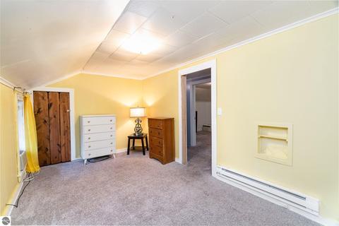 215 End St, Alma, MI 48801 photo 16