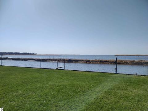 2390 Bay Ridge Dr, Au Gres, MI 48703 photo 9