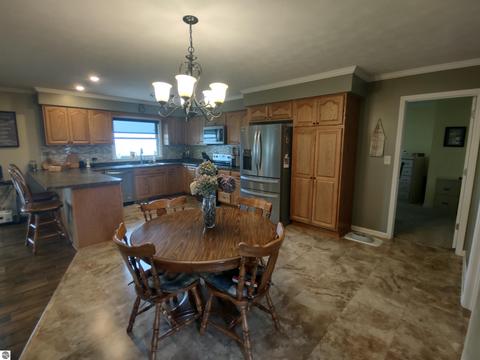 2390 Bay Ridge Dr, Au Gres, MI 48703 photo 12