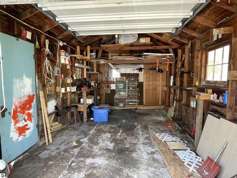424 E Pine St, Cadillac, MI 49601 photo 31