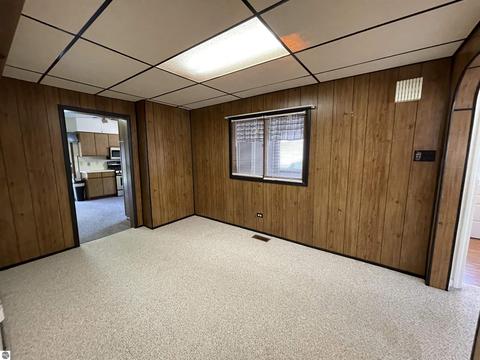 424 E Pine St, Cadillac, MI 49601 photo 18